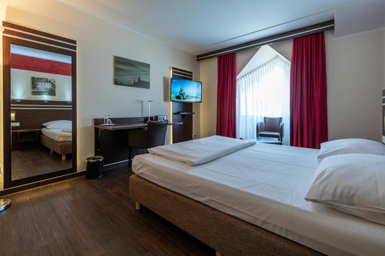 Hotel Am Stern Brühl Exteriör bild