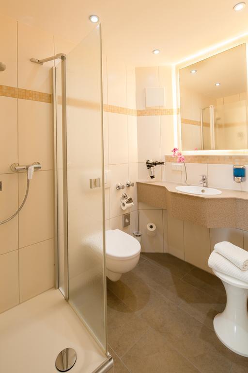 Hotel Am Stern Brühl Rum bild